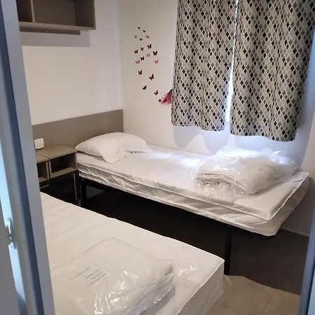 Beau Mobil-home 4/6 Pers **** Tt Confort 7 Km Plage